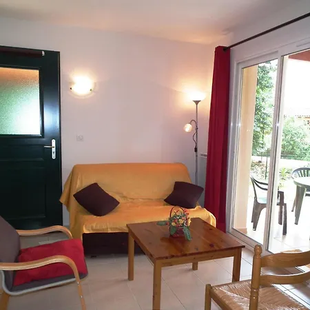 度假居 Domaene Mit Jacuzzi By Interhome