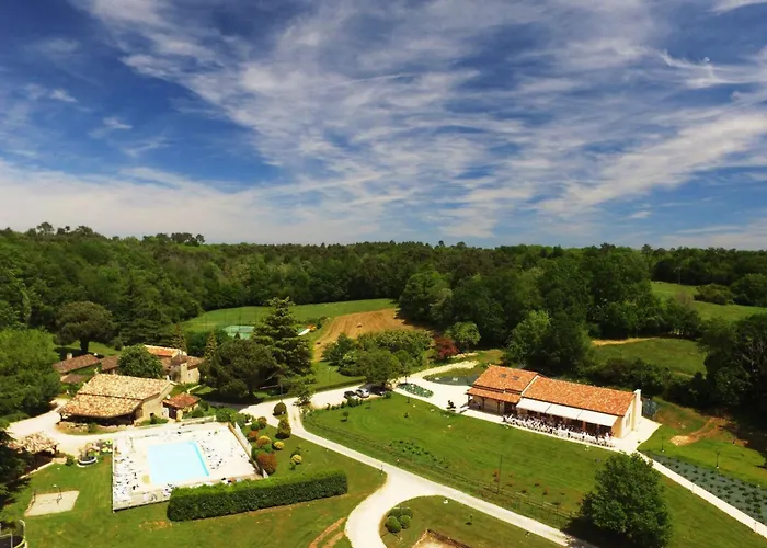 Domaene Mit Jacuzzi By Interhome