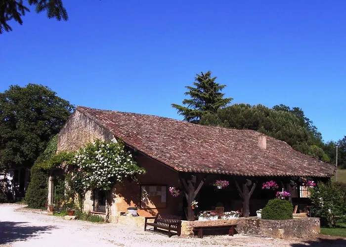 Domaene Mit Jacuzzi By Interhome Gavaudun