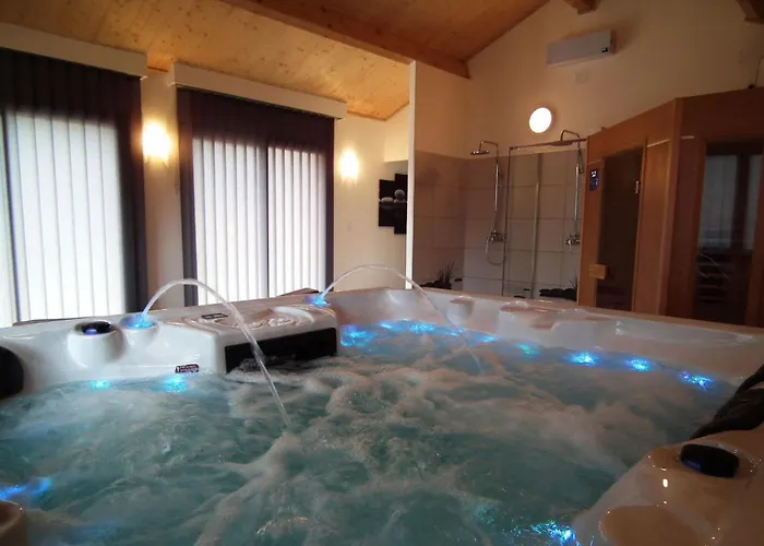 Domaene Mit Jacuzzi By Interhome Gavaudun