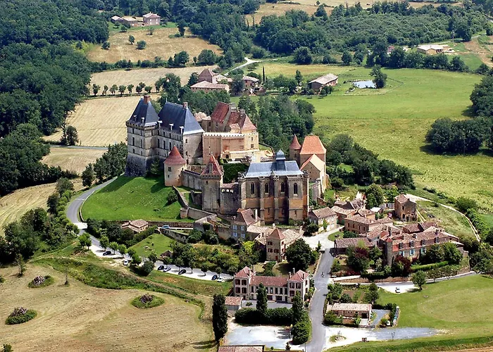 Domaene Mit Jacuzzi By Interhome